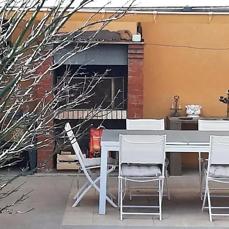 Chez Jeanne 3* كارُتو